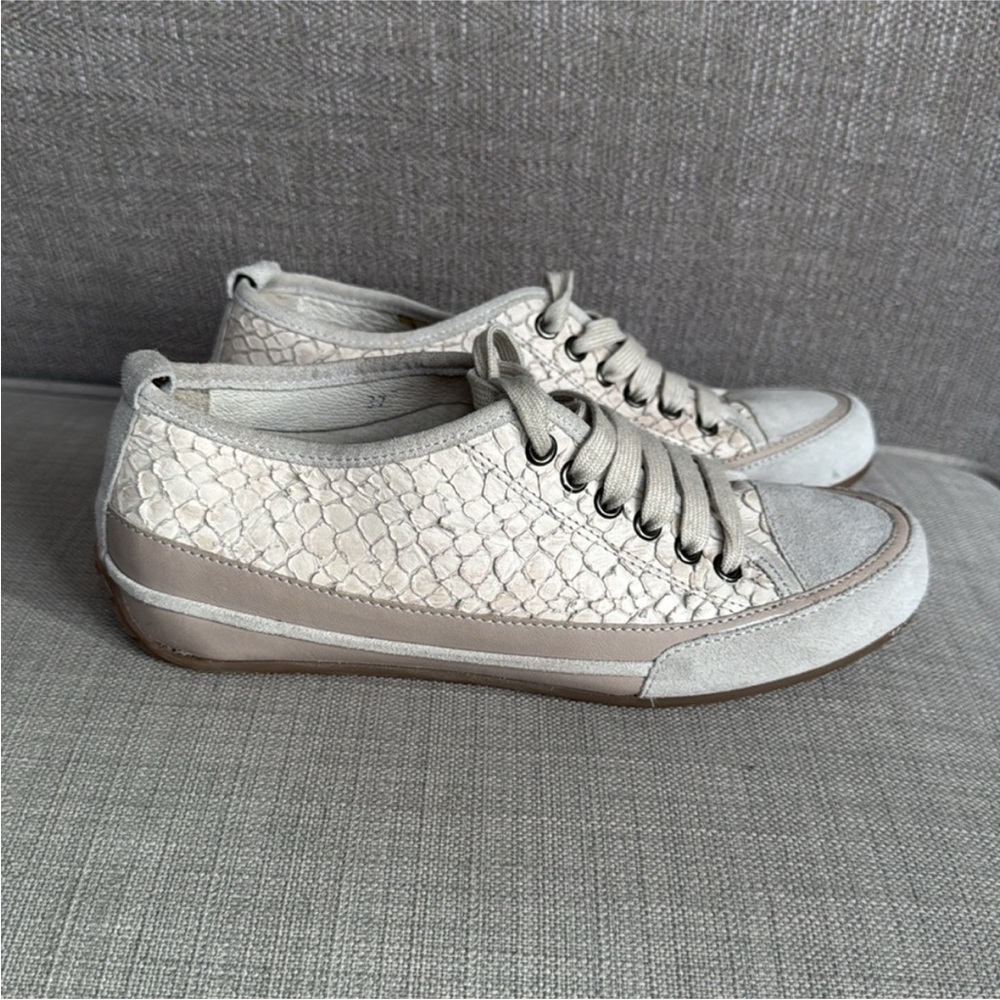 Charles David Cream Sneakers with Canvas Material and Low-Top Design - Picture 6 of 13